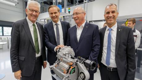 Winfried Kretschmann zu Gast im Porsche-Stammwerk