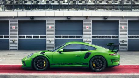 Ganz nah am Rennsport: der neue Porsche 911 GT3 RS